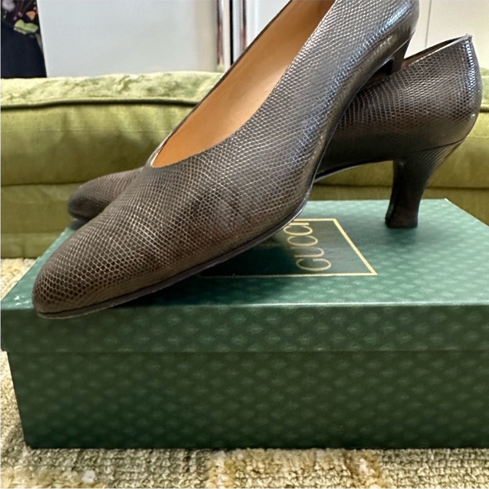 Gucci Women's Brown Textured Heels